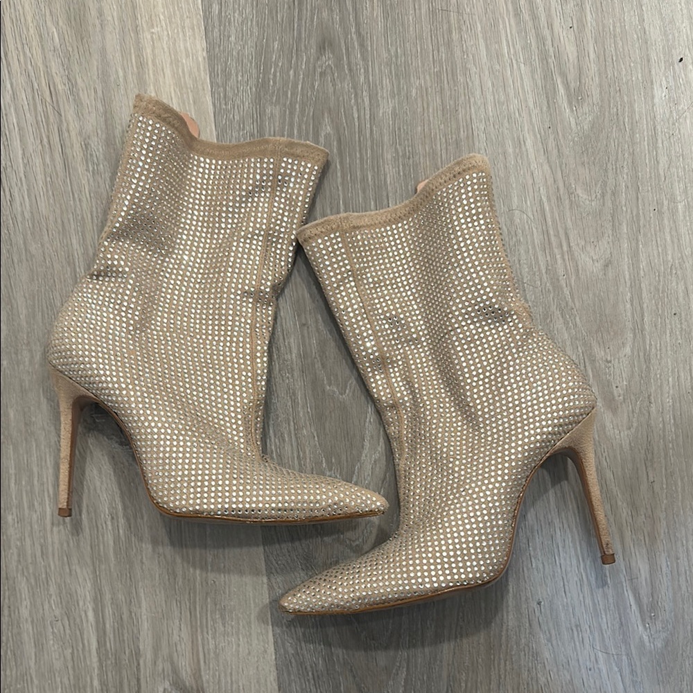 Elegant Tan Stiletto Boots Booties